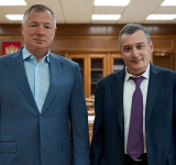 Александр Хинштейн обсудил с Маратом Хуснуллиным развитие жилищного строительства и помощь переселенцам