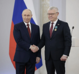 Депутат Госдумы от Курской области Василий Пискарев удостоен ордена Дружбы