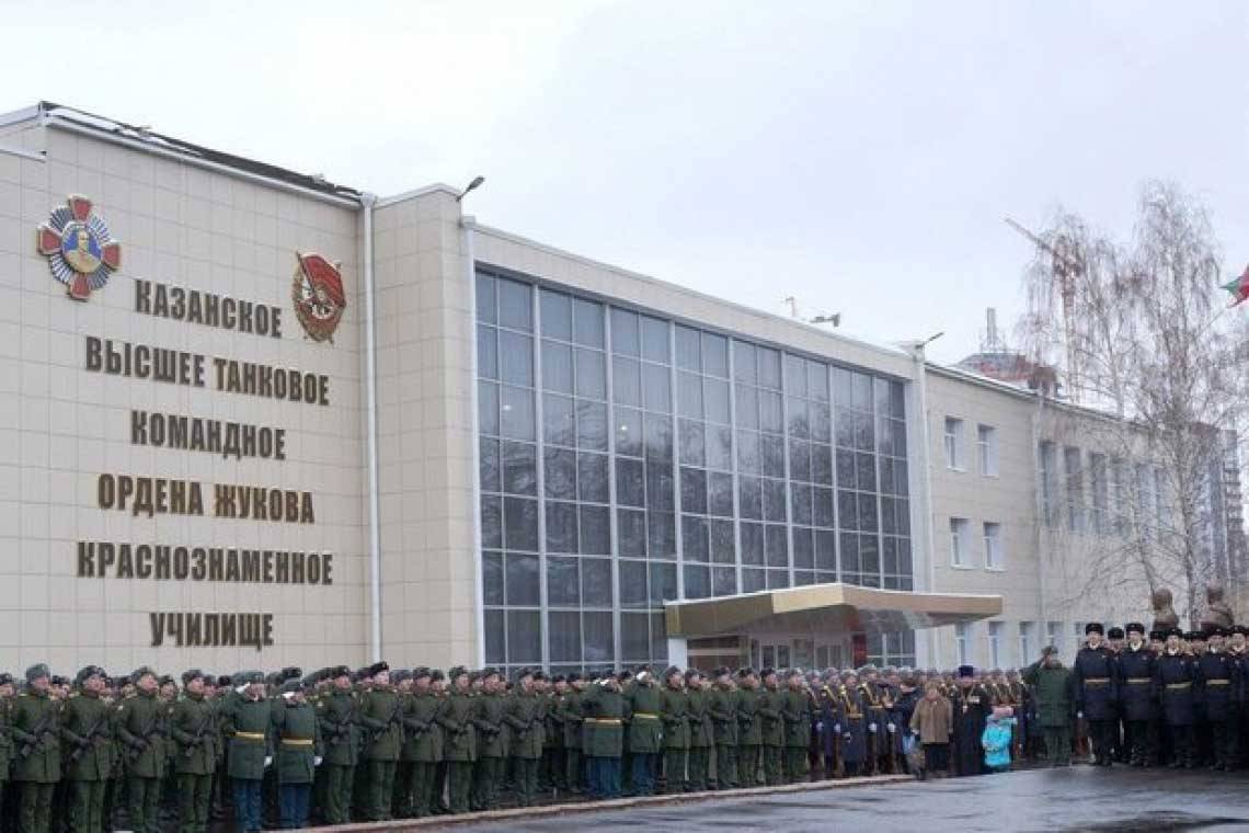 Подготовка офицеров по военно-политической работе расширена