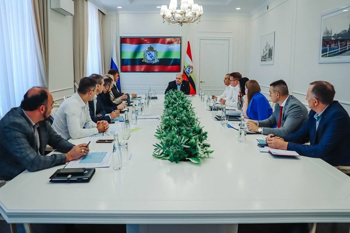 На сайте Курской Коренской ярмарки появились баннеры со ссылками на маркетплейсы, где можно приобрести курские товары