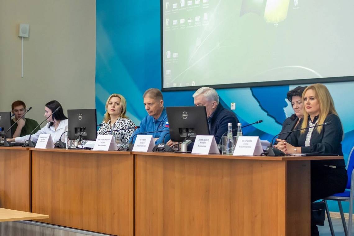 В Курской области обсудили организацию медицинской помощи ветеранам СВО