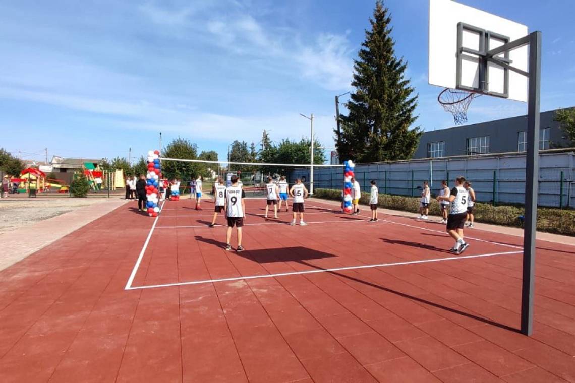 В Курской области нацпроект помог преобразить более 1,3 тысячи дворов и свыше 600 общественных территорий
