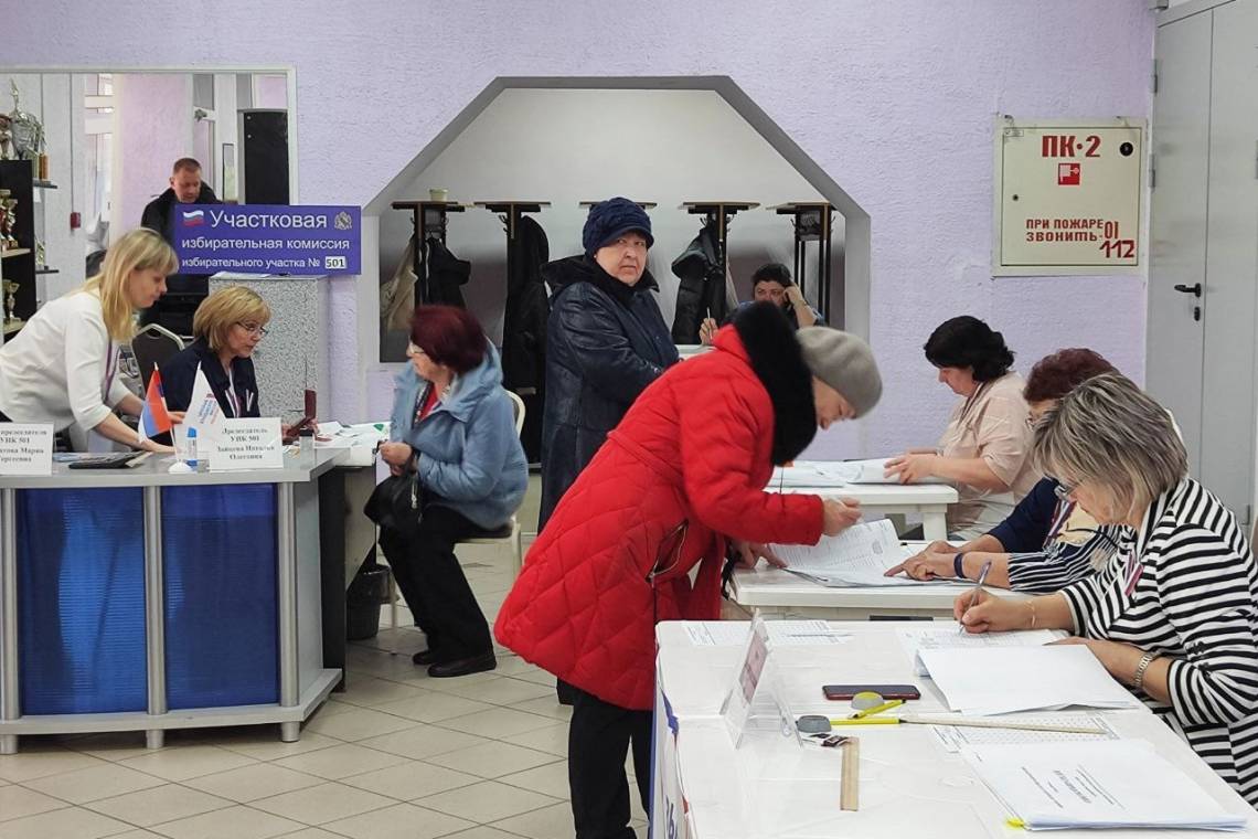 В Курской области во второй день голосования на 15 часов явка избирателей составила 54,2 процента