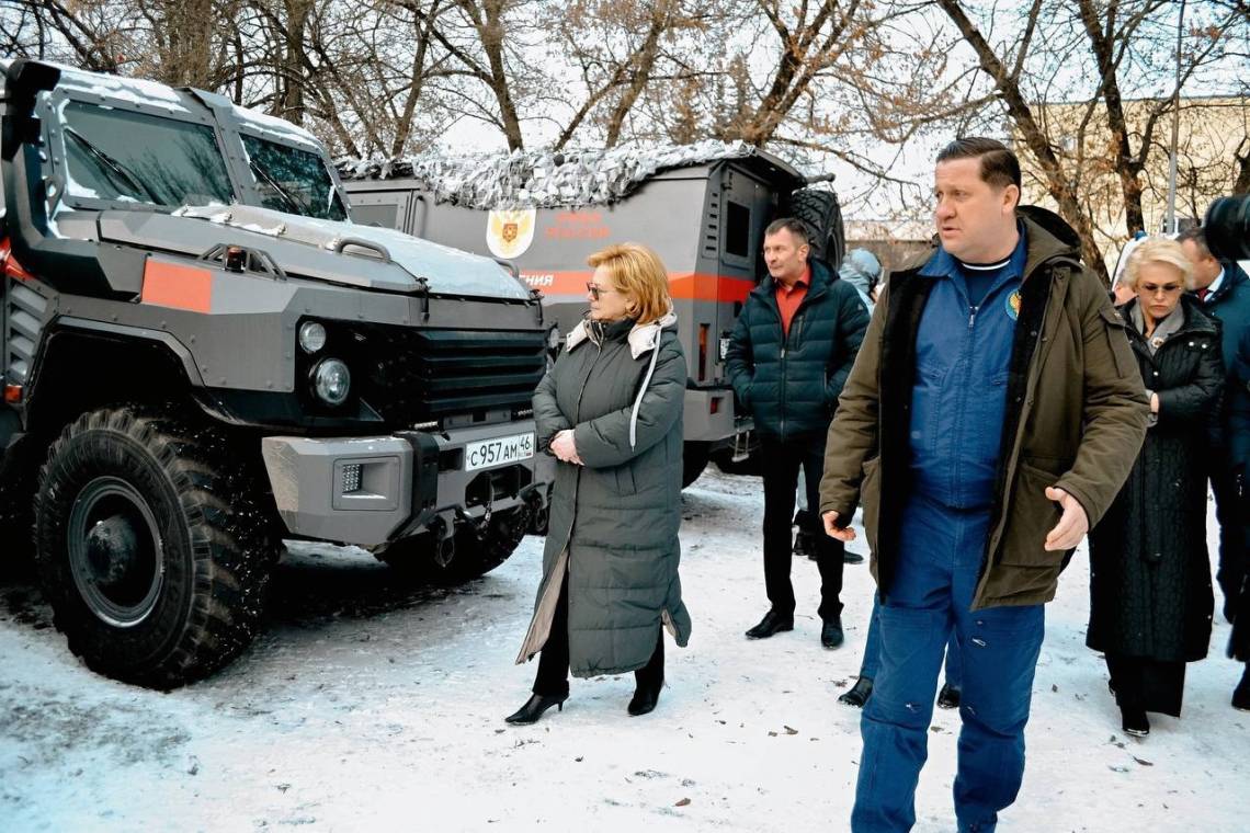 Вероника Скворцова: "В самый сложный период в Курчатове медики демонстрировали не только высочайший профессионализм, но и мужество, храбрость, преданность своему долгу. Ими гордится вся страна!"