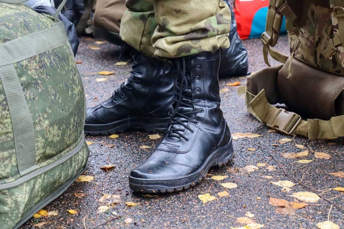 Куряне смогут подать заявку на поступление в военные вузы до 1 июля