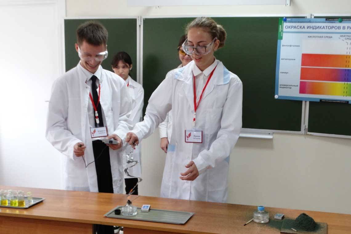 С открытием "Точки роста" у курчатовских школьников расширятся возможности освоения физики, химии и биологии