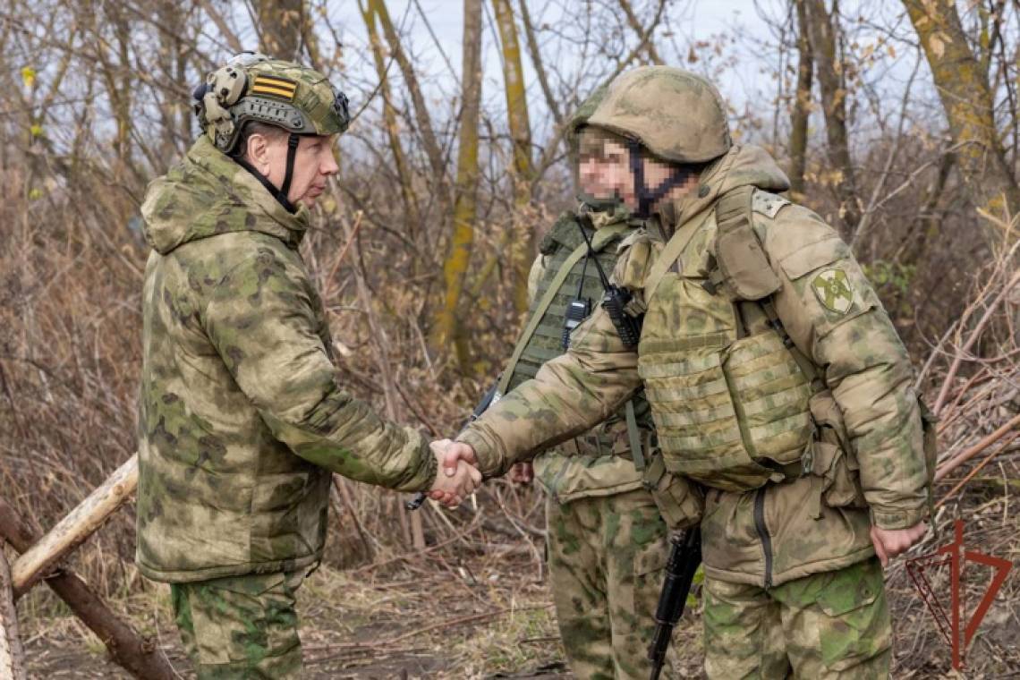 Генерал армии Виктор Золотов проверил выполнение боевых задач подразделениями Росгвардии в Курской области 