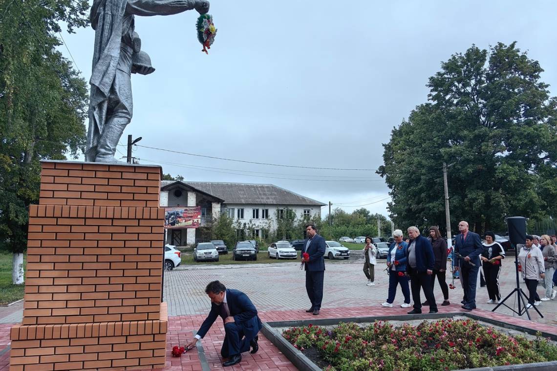 В Курчатовском районе прошли митинги, посвященные 82-ой годовщине Победы в Курской битве
