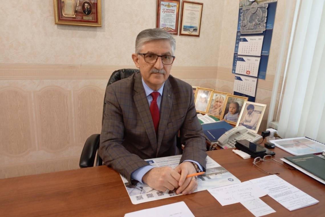 О призывной кампании в Курчатове и Курчатовском районе рассказал военный комиссар Асульдин Нажмудинов