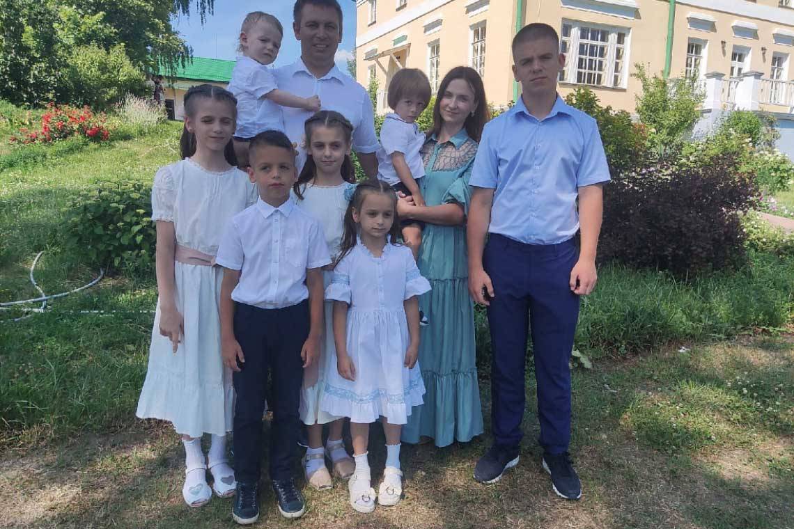 Ежемесячную денежную выплату получают около 5 тысяч многодетных курских семей
