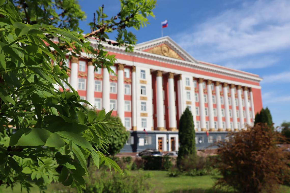 Курян приглашают к участию в региональном этапе конкурса «Лучшая муниципальная практика»