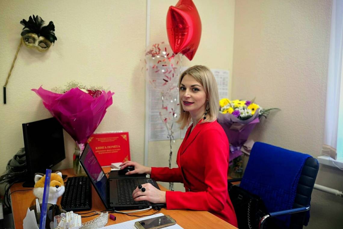 Счастье вдруг в тишине постучалось в двери...