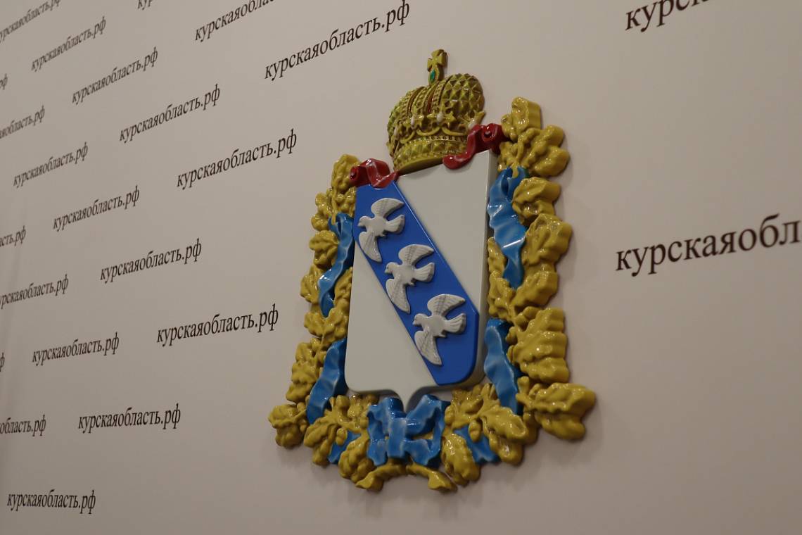 Работающим курянам напоминают о необходимости правильно оформлять трудовые отношения
