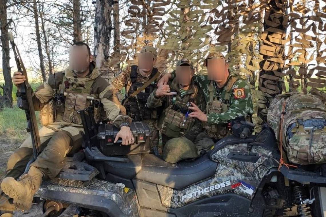 "Я воевал в ополчении ещё в 2014 году. После контузии меня комиссовали. Под мобилизацию не попал, поэтому решил заключить контракт" 