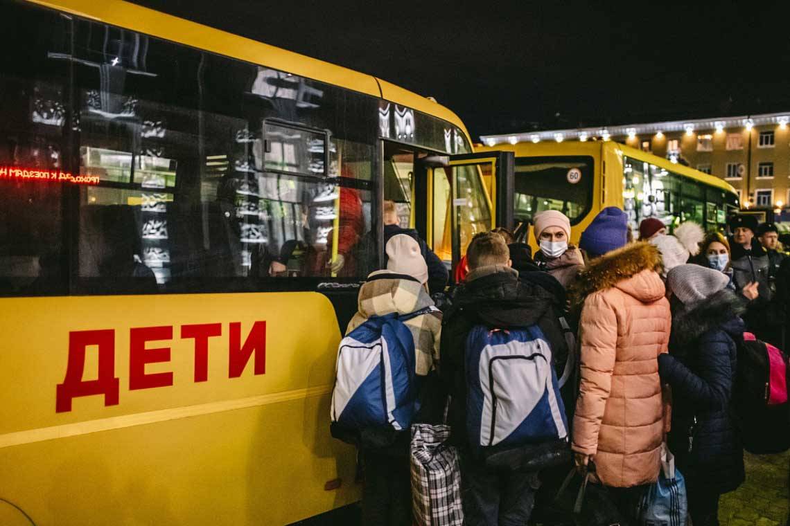 В Курской области встретили беженцев из ДНР и ЛНР