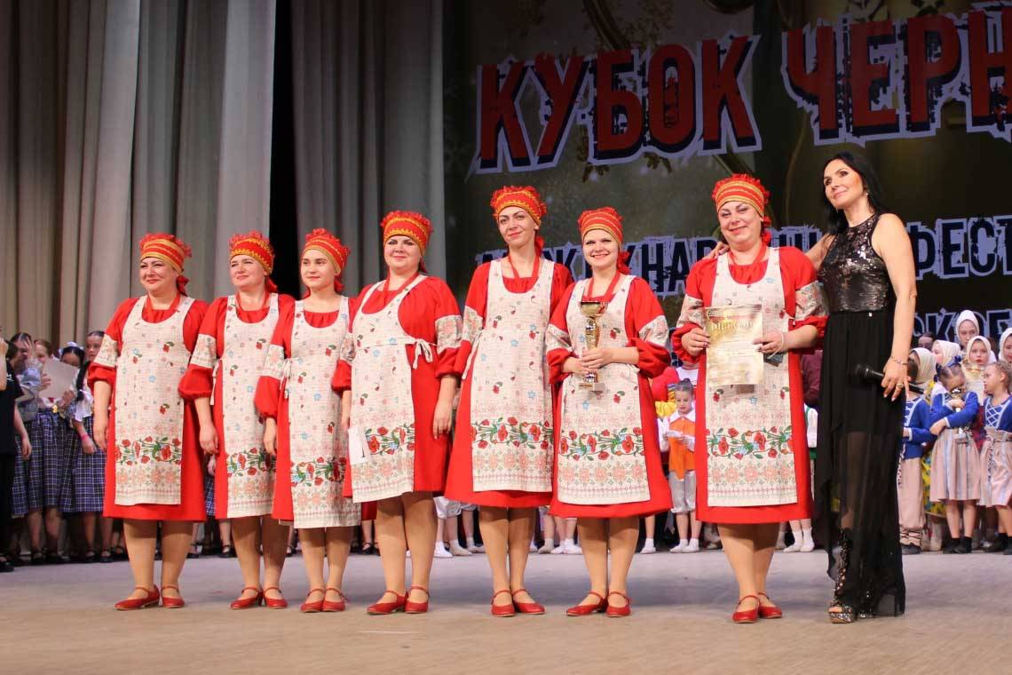 Кубок Черноземья - у танцевального коллектива педагогов школы №1 поселка имени Карла Либкнехта